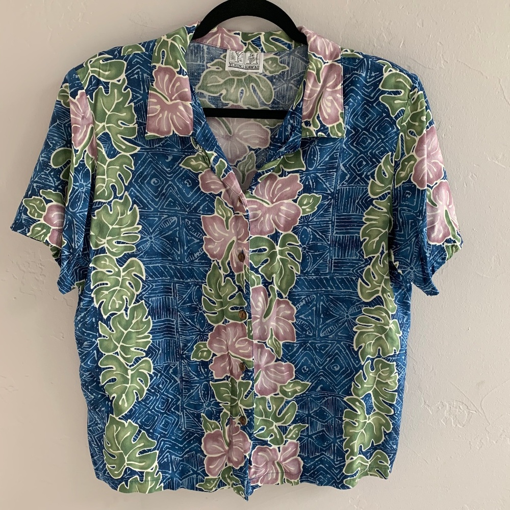 Vintage Young Hawaii Aloha Button Down Shirt